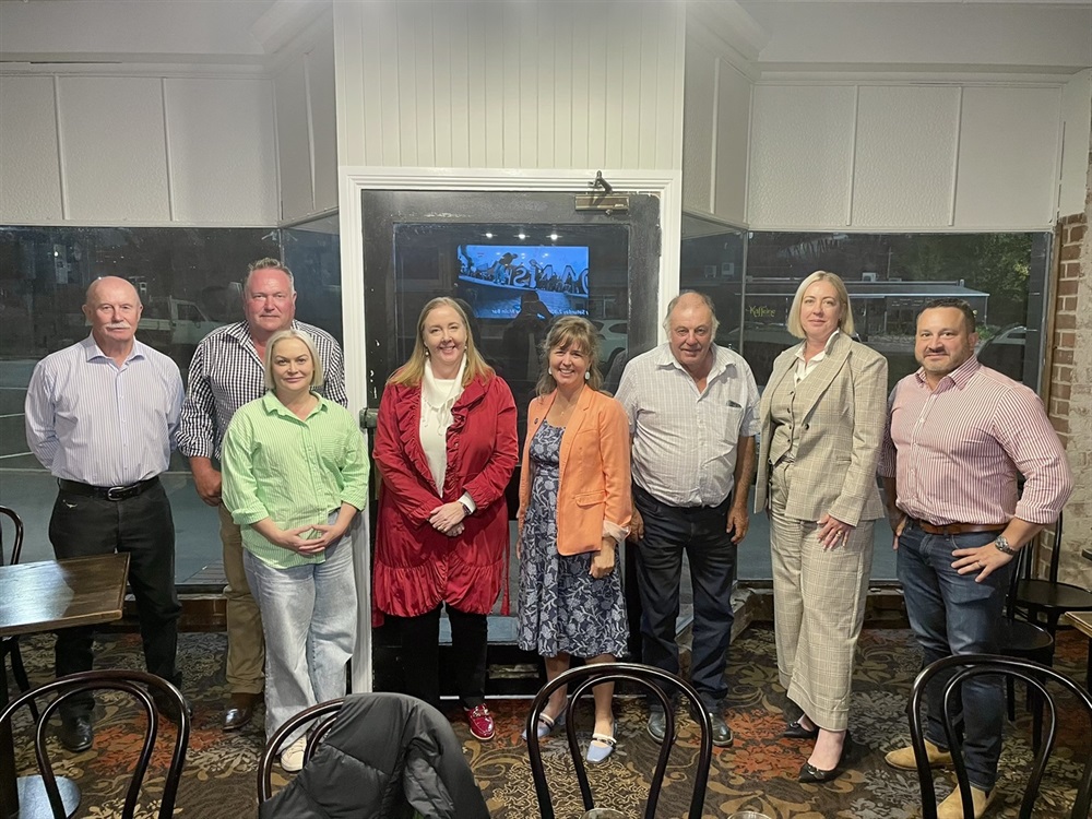 Jenny Aitchinson MP Roads Minister meeting April 2025.JPEG