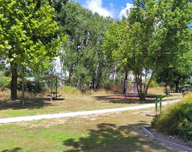 Jones Park 13